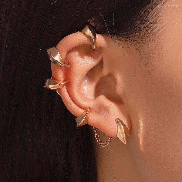 Rückenohrringe Gothic Dämonenklaue Goldfarbene Ohrclips Punk Dunkle geometrische Metallknochenklammer Kein Piercing-Schmuck für Frauen