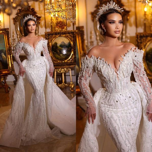 Glamouröse Meerjungfrau Brautkleider V-Ausschnitt von der Schulter glänzenden Streifen Pailletten Perlen Rückenfreies Gerichtskleid Custom Custom Made Plus Size Braut Kleid Vestidos de Novia