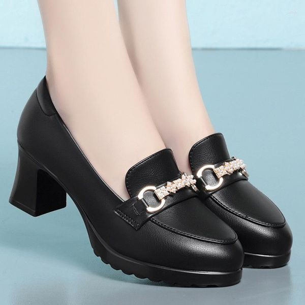 Scarpe eleganti Tacchi alti da donna Décolleté con plateau comodi Décolleté in pelle verniciata di lusso Lady Office Black