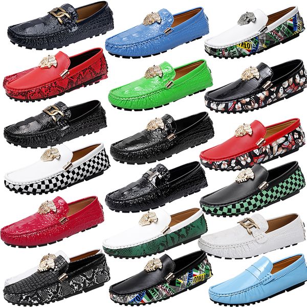 Marca de luxo padrão estampado fivela de metal designer italiano couro genuíno sapatos masculinos femininos mocassins preto branco mocassins sapato de condução casual sapatos rasos