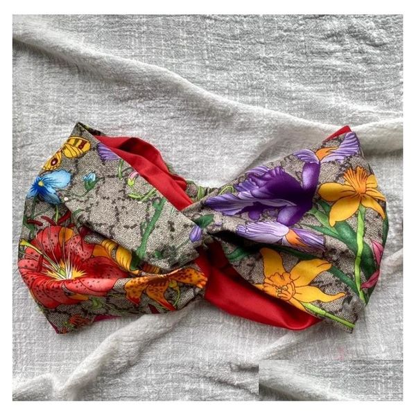 Банданас дизайнерский шелк эластичный повязки для женщин 2022 Новое прибытие роскошные девушки цветочные цветы бабочки для волос