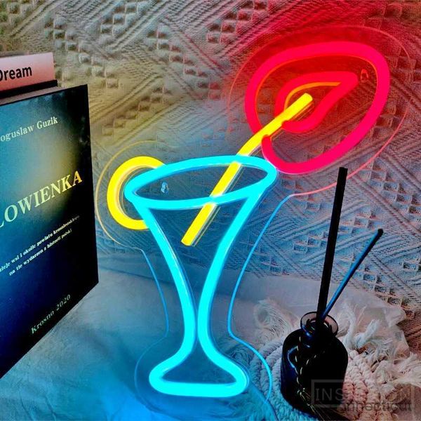 Insegne al neon a LED Cocktail Insegne al neon a led Insegne per bevande fredde Bar Room Decor Club Decorazione di compleanno Regalo Pubblicità aziendale Neon Sign Light R230614