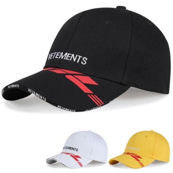 Vetements DHL Logo Berretti da baseball 2020 Uomo Donna Logo ricamato VETEMENTS Cappelli Estate VTM Caps 3 colori VTM Hat3506291N