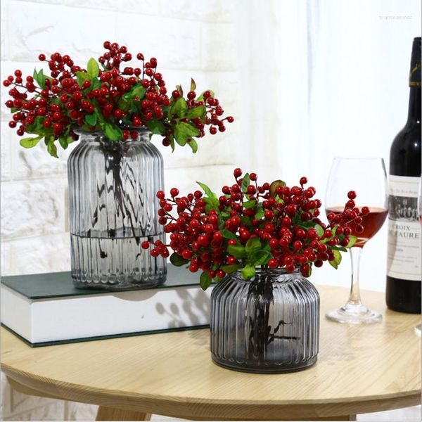 Flores decorativas 1 pçs Berry Artificial Feijão vermelho Falso Decoração para casa Pequeno Bacca Ramo de frutas Decoração de Natal Acessórios Planta