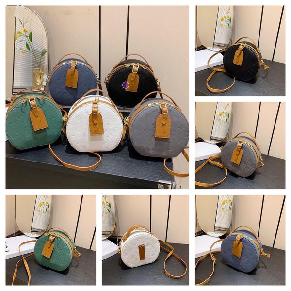 Spalla PETITE Mini Boite Chapeaux Donna Uomo borsa di design di lusso tote fashion Goffratura Vera pelle cross body Pochette pochette borsa Borse a ferro di cavallo