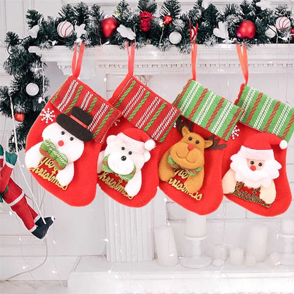 New Merry Christmas Socks Babbo Natale Pupazzo di neve Albero di Natale Ornamenti appesi Regalo di Natale Sacchetto di caramelle Natale 2023 Decorazioni di Capodanno