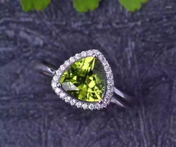 Cluster Rings Fashion Triangle Shape Classic Green Peridot Gemstone Ring For Women Real 925 Sterling Silver Natural Gem Girl Presente de aniversário