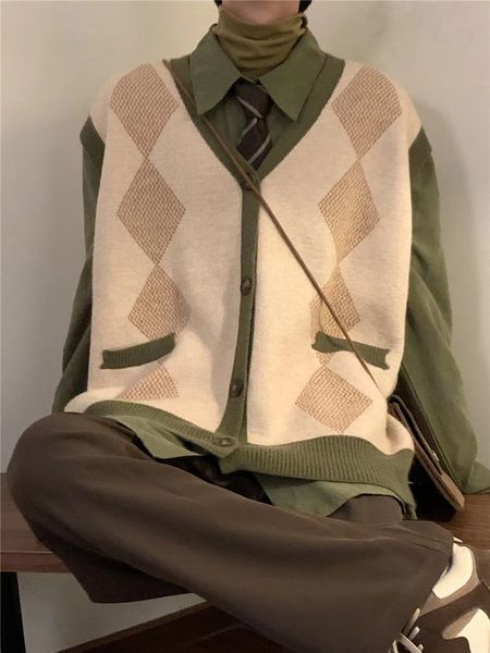 Maglioni da uomo Inverno Vintage Gilet di lana sciolto Cardigan stile college Reticolo Stampa senza maniche Cappotti di moda per maglieria 230615