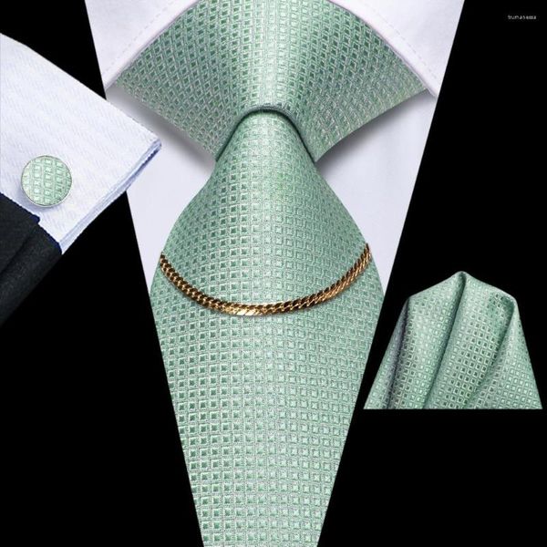 Papillini in prua Solid Green 2023 Luxury Silk Men Tie Fashion Neutie Chain Hanky Buccink Gift per il Wedding Hi-Tie Designer Wholesale all'ingrosso