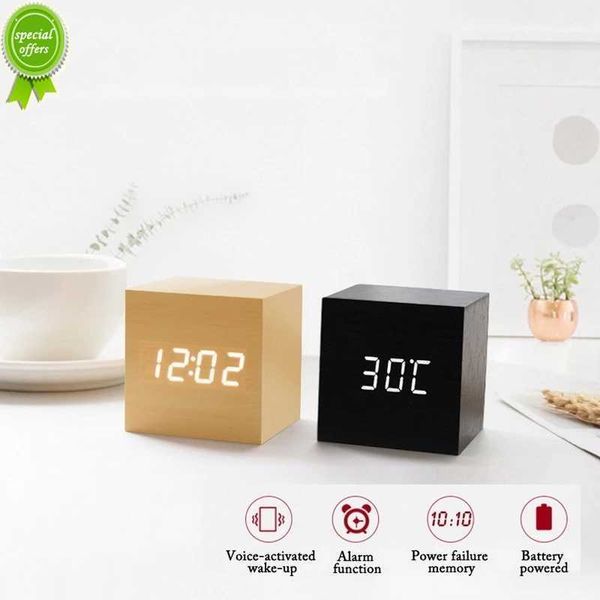 Nuova sveglia digitale elettronica ad attivazione vocale LED creativo orologio in legno pigro data temperatura orologio piccolo cubo Art Clock