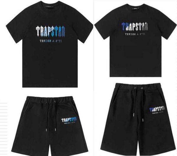 T-shirts masculinas de verão Marca TRAPSTAR Roupas T-shirt Conjuntos de agasalho Harajuku Tops Tee Engraçado Hip Hop Color T-Shirt Beach Shorts Casual Design de fluxo de maré 667ess