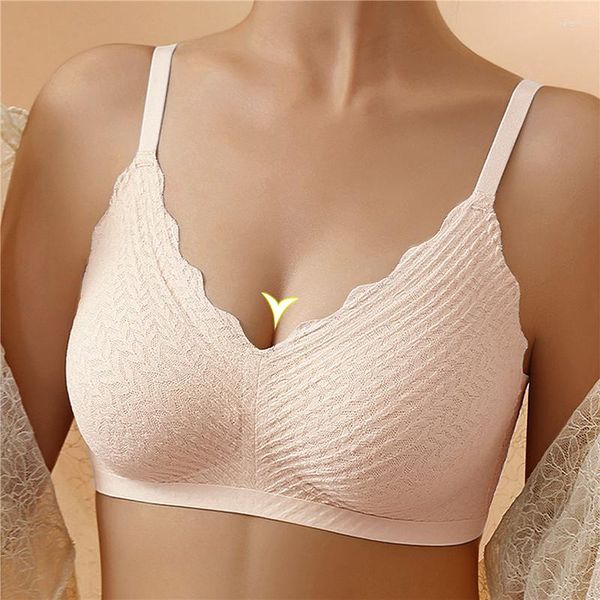 Roupa de ioga Top de renda sem costura Roupa íntima feminina Peito pequeno franzido Antiderrapante Sem anel de aço Sexy Sling Lindo sutiã traseiro Seção fina