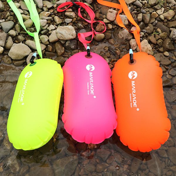 Tubi galleggianti gonfiabili Piscina gonfiabile Boa Galleggiante Air Dry Bag Sport acquatici Borse di sicurezza per immersione Borsa da spiaggia galleggiante per sport acquatici 230616