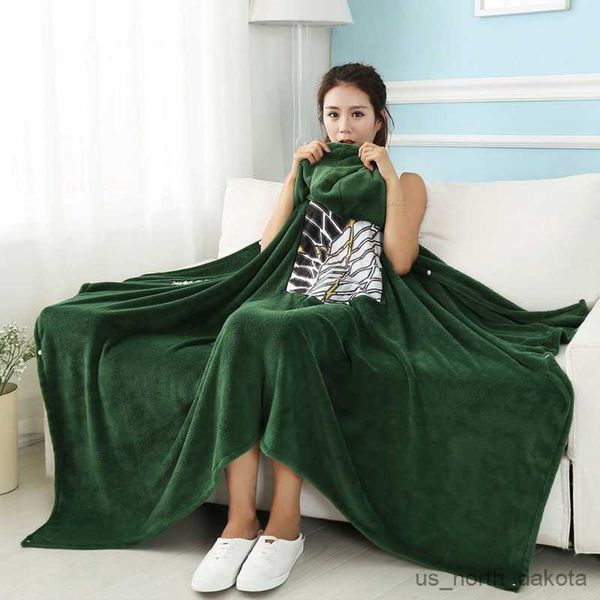 Cobertor Attack on Throw Cobertor Vestivel Capa Com Capuz Asas de Pelúcia Cobertor Shingeki R230616