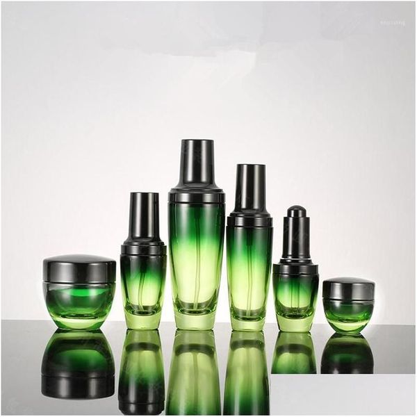 Bottiglie di imballaggio Bottiglia di vetro verde Vuoto Contenitore cosmetico Essence Contagocce Crema spray Cura della pelle Imbottigliamento 15G 50G 30/50 / 100Ml1 Drop Dhu63