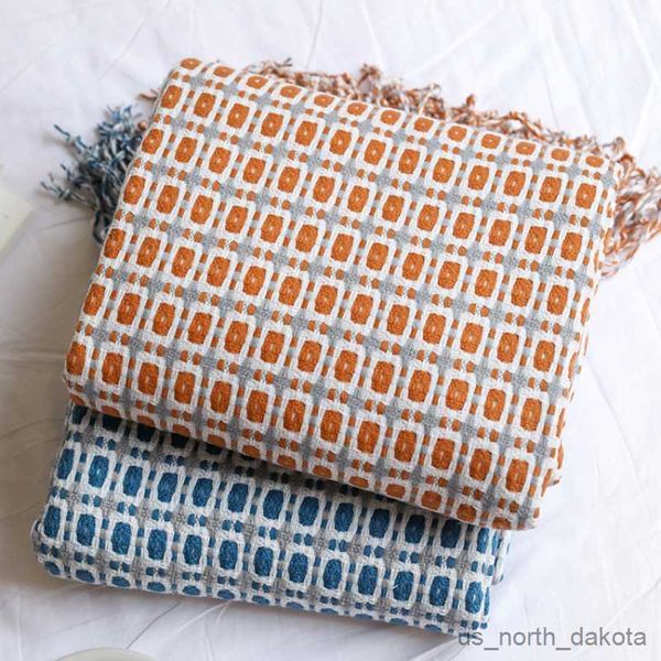 Coperta Textile City Nordic Simplicity Coperta a scacchi lavorata a maglia Coperta per divano con nappe blu navy per primavera autunno 130x240 cm R230616