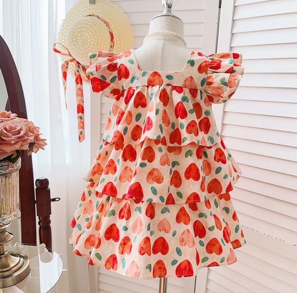 Mädchenkleider Einzelhandel Baby Mädchen Sommer süßes Liebesmuster Kleid Prinzessin Kinder Swee Kleid Urlaub 2-7 T 230615