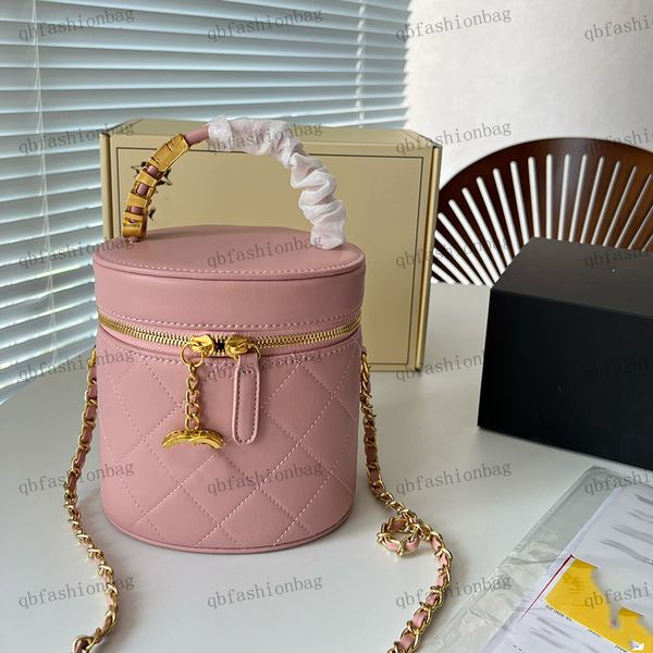 Kadın makyaj çantası elmas ekose c düğmesi küçük kolye silindir torbası matelasse zinciri üst rhinestone çanta crossbody çanta lüks tasarımcı telefon çantaları 19x19cm