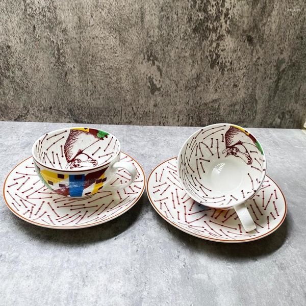 Tazze Piattini Tazza da caffè in ceramica europea reale Tazza da tè Porcellana Moda creativa Set da tè e piattino Bicchieri