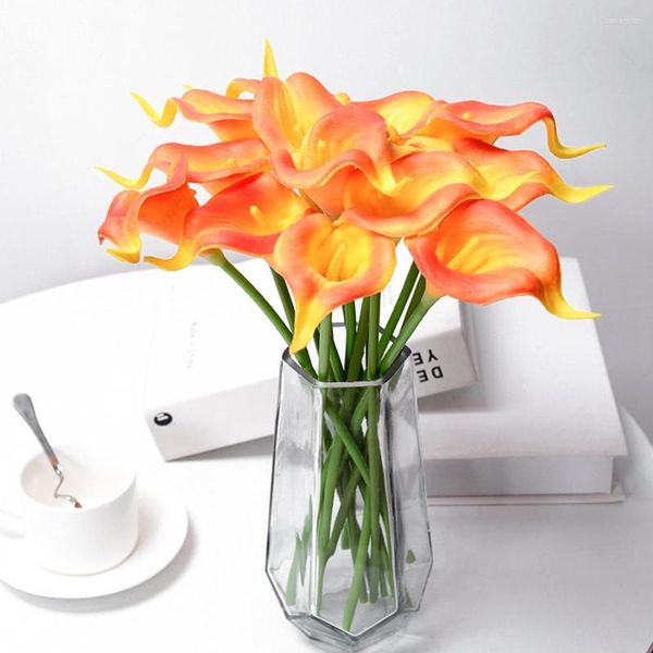 Flores decorativas criativas 5 peças de 34 cm Real Touch PU Calla Lily Simulação Flor Falsa Família Jardim El Home Decoração Pography