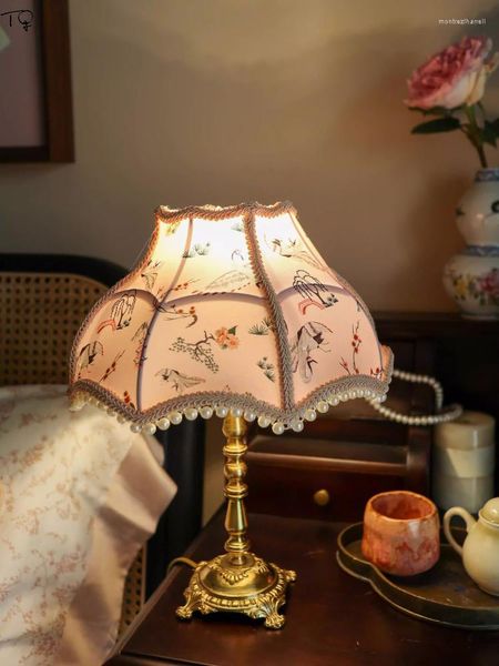 Tischlampen Chinesische klassische Vintage Retro Schlafzimmer Nachttischlampe LED E14 Luxus Gold Glanz Schreibtisch Lichter Kaffee Studie Salon Loft