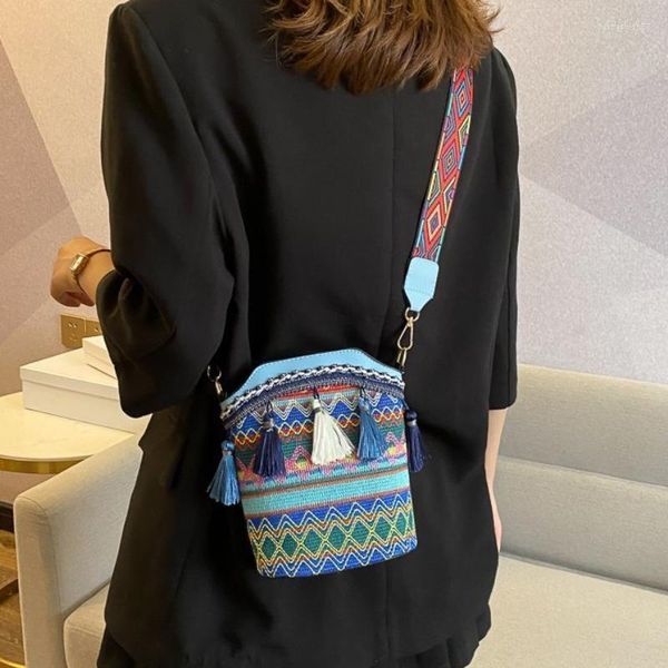 Sacchi da sera Fashion Women 2023 National Style National Spall Messenger Borse Bocket Woven