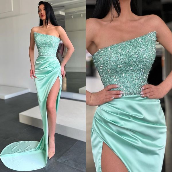 Vestidos de Baile Sexy Verde Menta Sem Alças Lantejoulas Top Festa Vestidos de Noite Pregas Fenda Semi Formal Tapete Vermelho Vestido Longo para Ocasiões Especiais