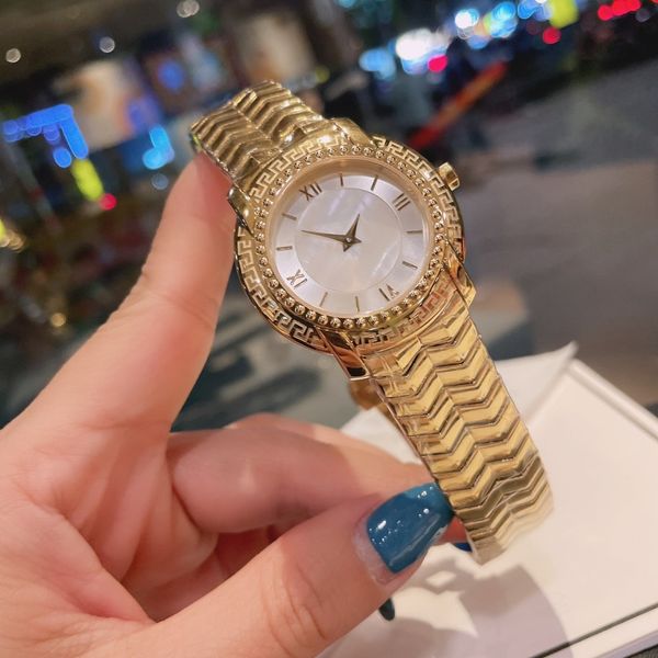 En son dizi, Women's Watch, 316 çelik kabuk, şık kayış tasarımı, ithal kuvars hareketi, safir cam ayna. Arama çapı 34mm, ultra ince 8mm