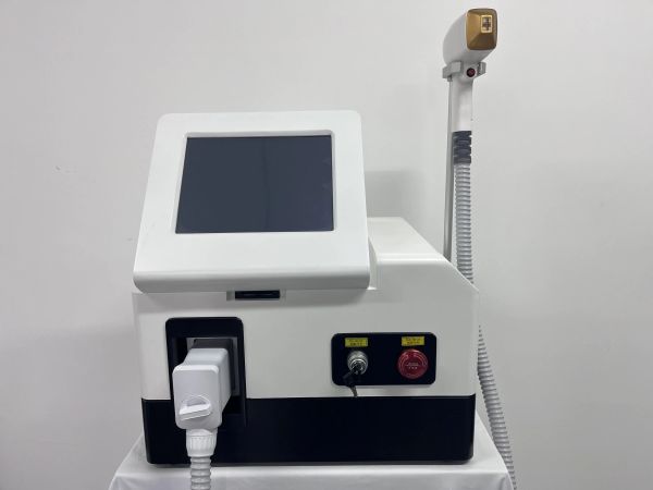 Диодное лазерное оборудование 755 нм 808 нм 1064 нм 3-волновая машина для безболезненного удаления волос Ice Platinum для сертификации CE, новинка 2023 года