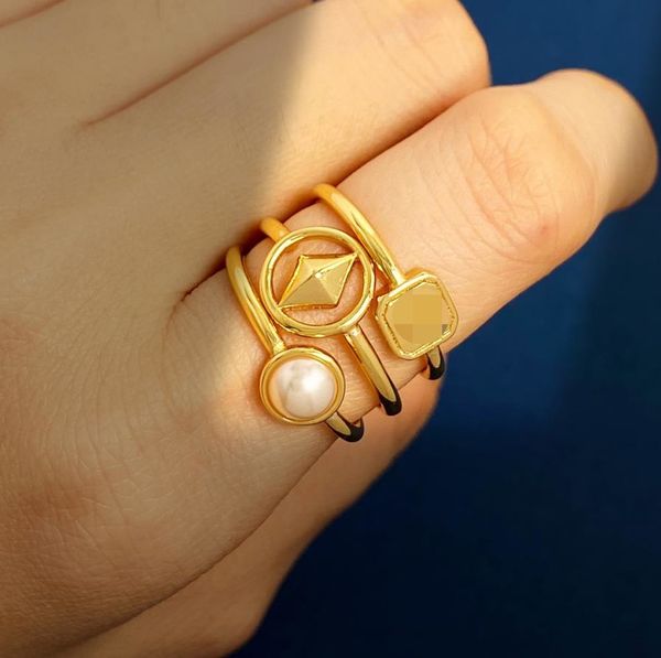 Nuovo ARC DE DE TRIOMPHE 3in1 Oreinolo anello in anello in orecchini di diamanti in ottone French Vintage Women Hoops Designer Gioielli ER90200R
