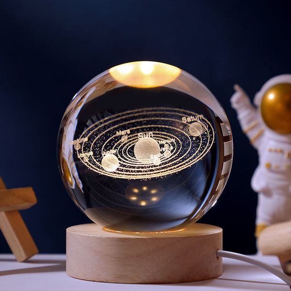 Dekorative Objekte Figuren Geburtstagsgeschenk Junge Bruder Universum Serie leuchtende Kristallkugel kleine Nachtlampe Ornament Paar Freundinnen Student 230616