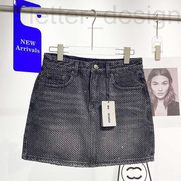Designer de saias nova cintura alta cheia de diamantes flash jeans em forma de A quadril saia cinza escuro para mulheres 05UU