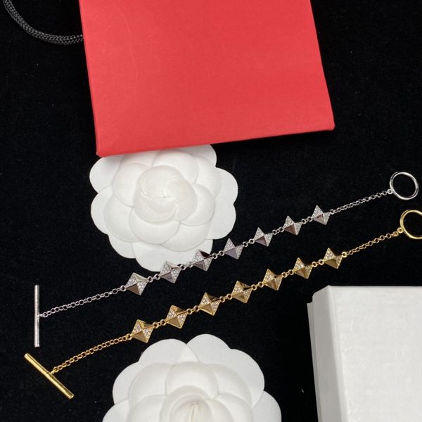 Novos pulseiras de ponta para pulseiras femininas e abotoaduras de links de designer jóias 18K Jóias de caixa de presente de aço inoxidável com aço inoxidável