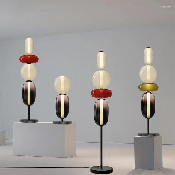 Lâmpadas de mesa Post Modern Color Glass Floor Lamp Simples El Design Quarto Creative Eye Care Led Candy Office