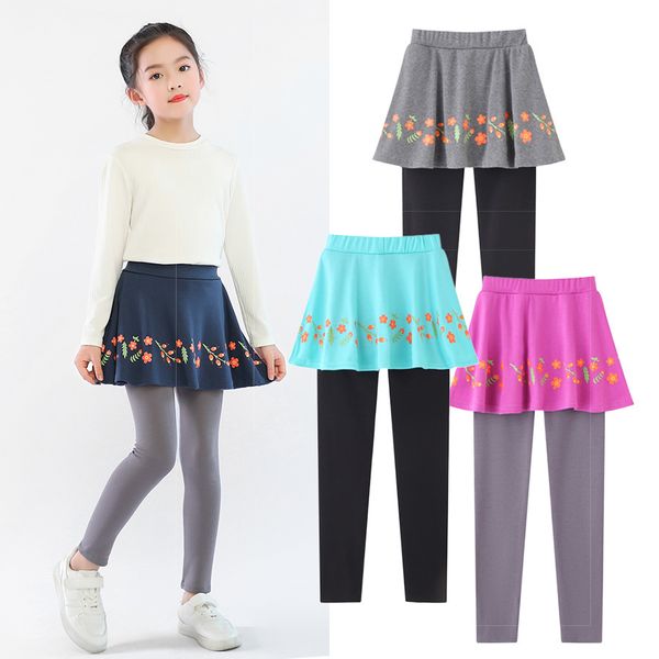 Pantaloni SheeCute Neonate Tutu Gonne Pantaloni Bambini Leggings color caramella con stampa SC2308 230617