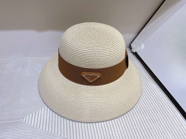 Mens Luxury Designer Bucket Hat Man Beanie Cappelli aderenti Designer Women Alphabet Alta qualità Classic Outdoor Travel Beach Topless