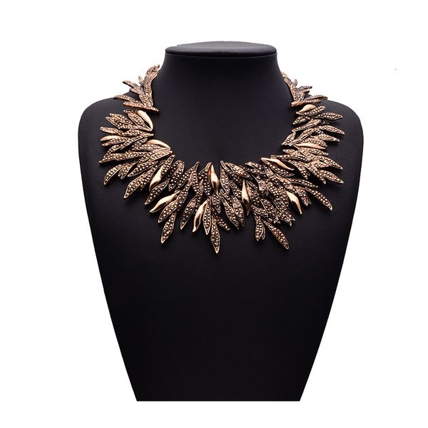 Anhänger Halsketten Vintage Gold Farbe Ethnische Maxi Statement Halskette Frauen Schmuck Persönlichkeit Zeigen Halsketten Anhänger Facroty Sale Collares 230617