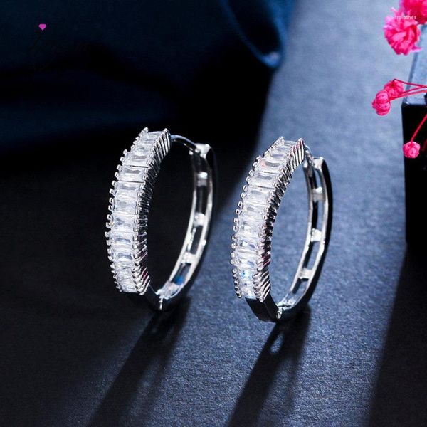 Creolen Mode Strass Für Frauen Einreihige Leiter Quadrat Zirkon Ohr Schnalle Kurze Design Edlen Schmuck Geschenk Großhandel