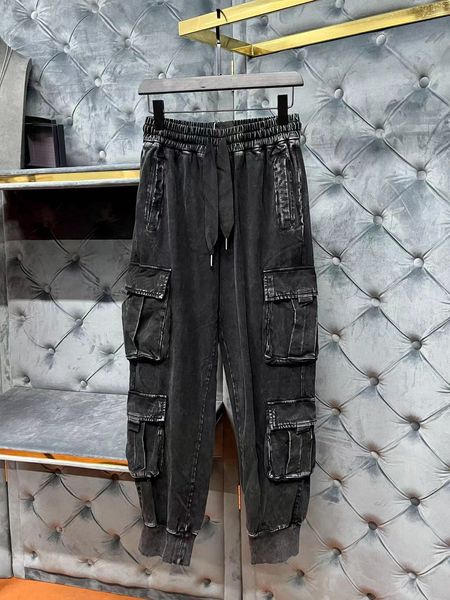 Calça jogger masculina de alta qualidade elegante design de costura com vários bolsos calça cargo preta calça de grife de luxo