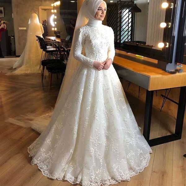 Eleganti abiti da sposa musulmani islamici bianchi senza hijab maniche lunghe collo alto perle abiti da sposa arabi in pizzo Dubai Party Dres270U