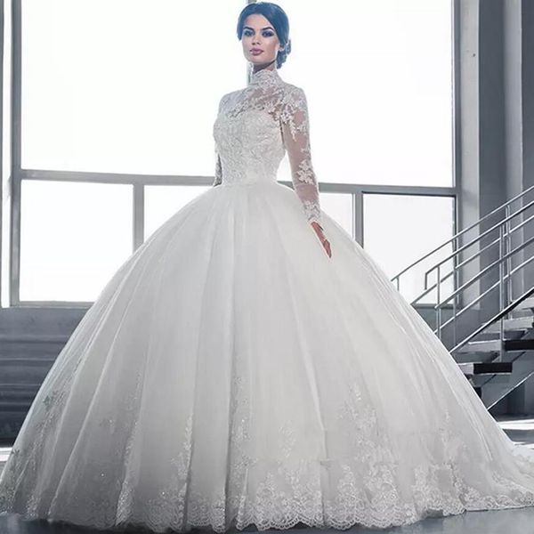 2019 Günstige Vintage Puffy Ballkleid Brautkleider Arabisch Stehkragen Illusion Spitze Applikation Kristall Perlen Sweep Zug Formal Brida285S