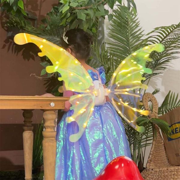 Juegos novedosos para niñas, juguetes eléctricos, alas de mariposa con luces musicales, vestido brillante brillante, hada en movimiento para cumpleaños, regalo de boda 230619