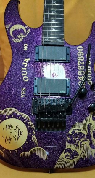 LTD KH-2 Ouija Metálico Roxo Kirk Hammett Signature Guitarra Elétrica Reverse Headstock, Floyd Rose Tremolo, hardware preto Star Moon Inlay China EMG Pickups