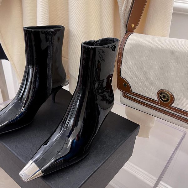 Женские кожаные дизайнерские каблуки патентные блэк -метал маленькая квадратная патентная кожаная кожа тонкая высокая каблука боковой Zip 6 см с коробкой 34816 68740