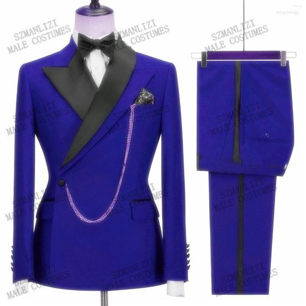 Abiti da uomo Abiti da uomo blu royal da uomo Blazer doppiopetto Ultimi disegni di pantaloni da cappotto Slim Fit 2 pezzi Tuxedo Custom Groom Prom Ternos