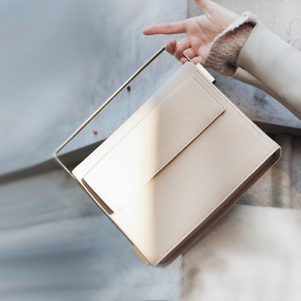 Neue Ankunft Frauen Handtasche Modenschau Flap Box Design Umhängetasche Umhängetaschen BB Handtaschen Geldbörse Echtes Leder Gute Qualität kostenloser Versand