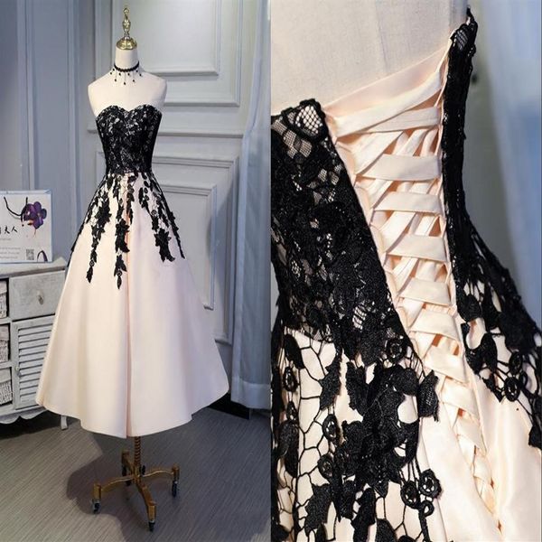 Abito da sposa corto in pizzo nero sexy in raso di champagne, lunghezza tè, a buon mercato, una linea, corsetto a cuore, abiti da sposa increspati, matrimonio Rea269V