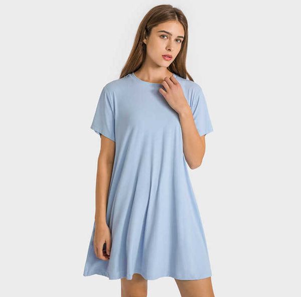 LU05 Naked Yoga T-shirt Dress Summer Women Tennis One-Piece Underdress Sports Respirável Elástico Fitness Outdoor Anágua Ginásio Roupas Esportivas Saia