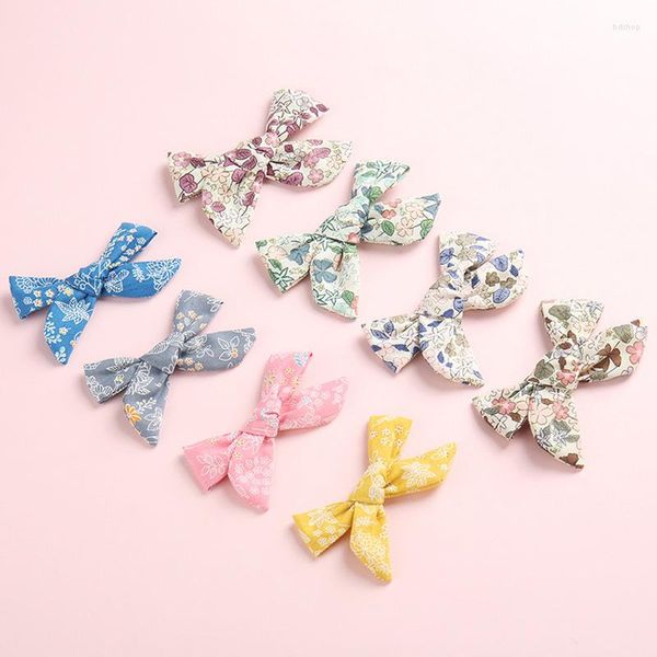 Accessori per capelli 16 Pz / lotto Legato a mano Tessuto floreale Fiocco in nylon Fascia o clip Fasce primaverili Baby Shower Regalo Po Puntelli