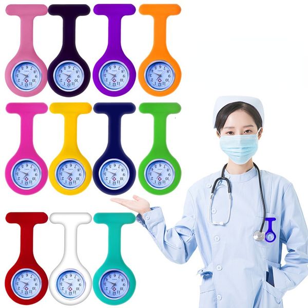 Taschenuhren Mini Niedliche Taschenuhren Silikon Krankenschwesteruhr Brosche Tunika Taschenuhr mit Gratis Batterie Doctor Unisex Uhren Uhr 230619